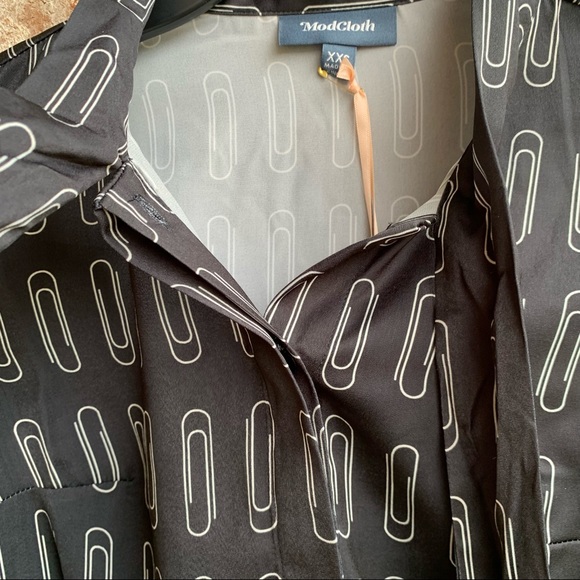 🍒💣 Modcloth paperclip print blouse - Picture 5 of 10